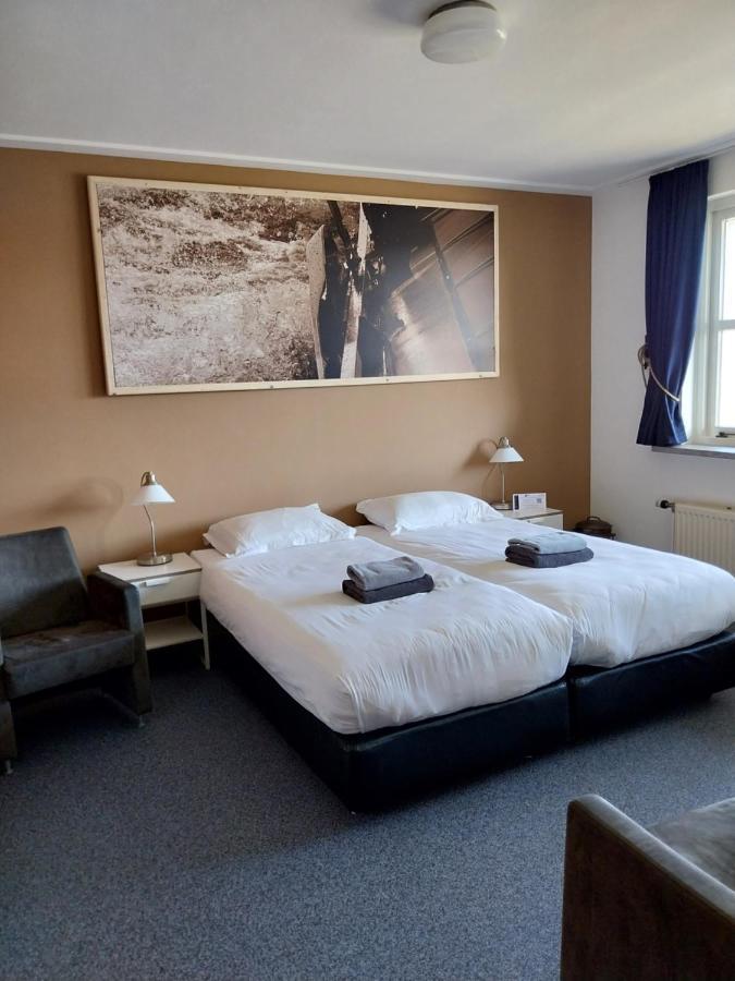 Jirnsum B&B Pension "Op'E Koai" מראה חיצוני תמונה
