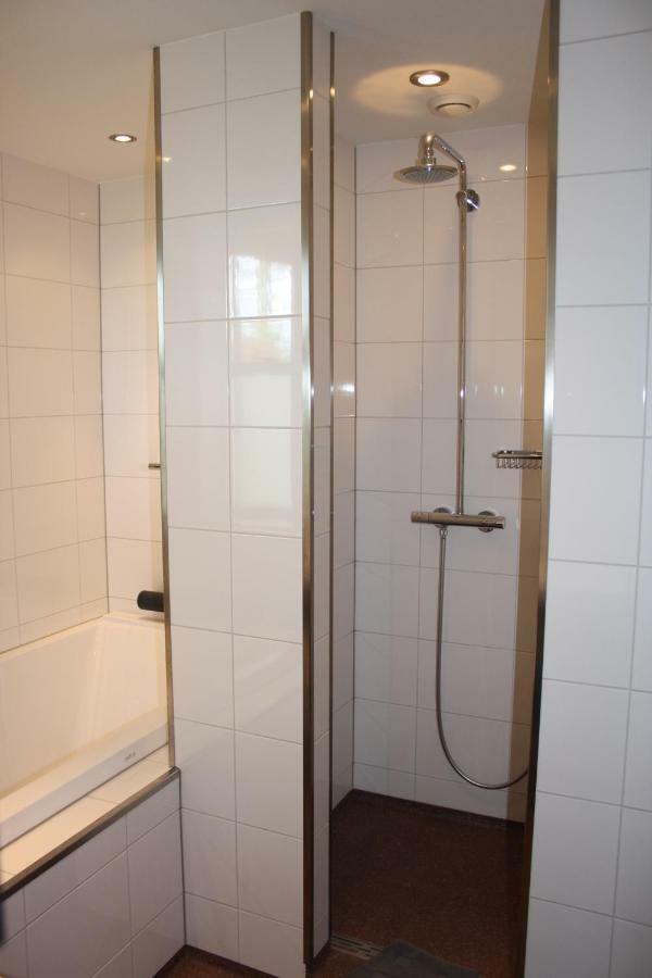Jirnsum B&B Pension "Op'E Koai" מראה חיצוני תמונה