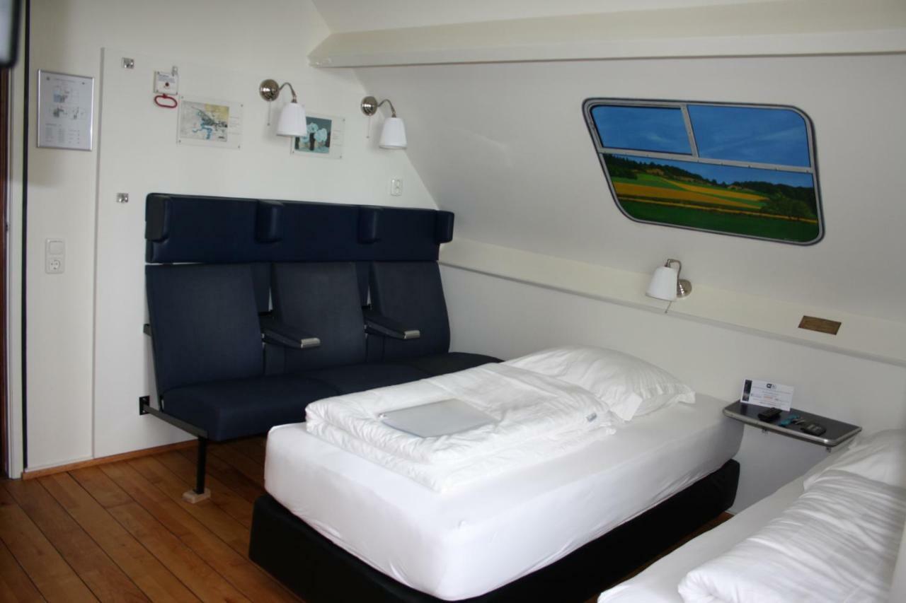 Jirnsum B&B Pension "Op'E Koai" מראה חיצוני תמונה